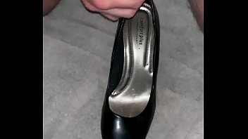 Cumming in my roommates shoe